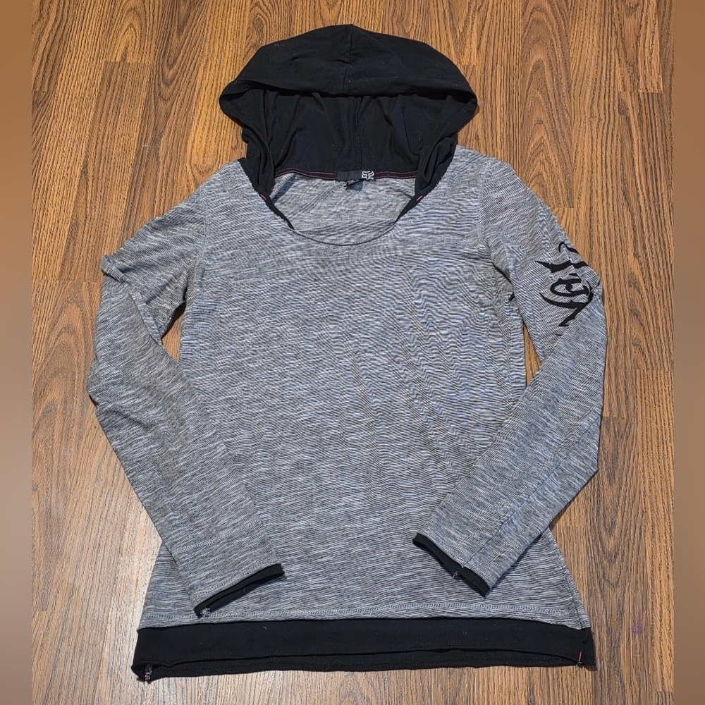Women’s Fox Riders Co Oversized Lightweight Hooded Long Sleeve Size L D45
